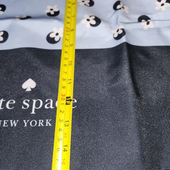 Kate Spade Blue and Black Elegant Tote - Picture 7 of 7